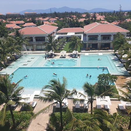 Ocean Apartment Spa & Golf Danang Buitenkant foto