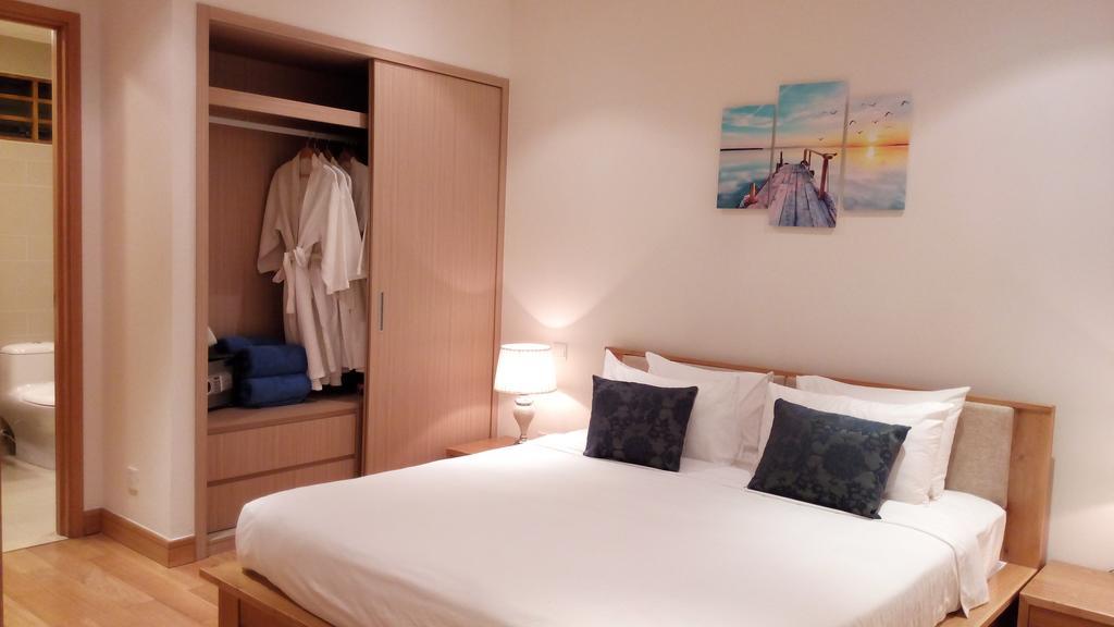 Ocean Apartment Spa & Golf Danang Buitenkant foto