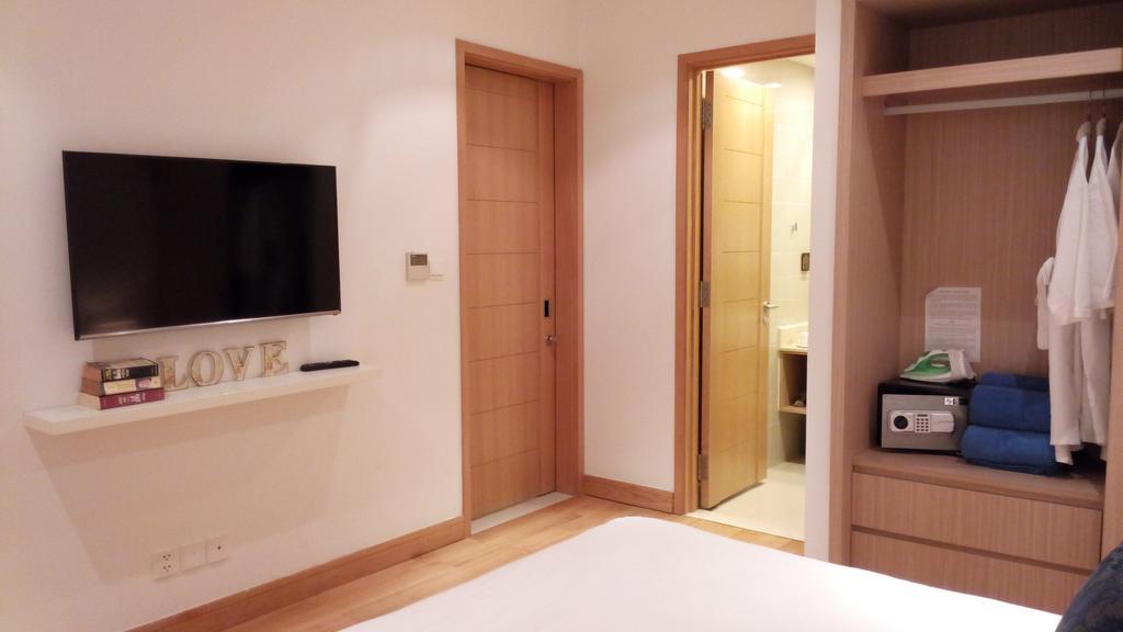 Ocean Apartment Spa & Golf Danang Buitenkant foto