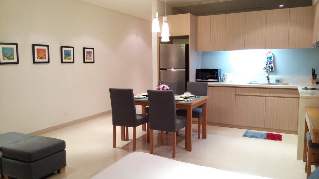 Ocean Apartment Spa & Golf Danang Buitenkant foto