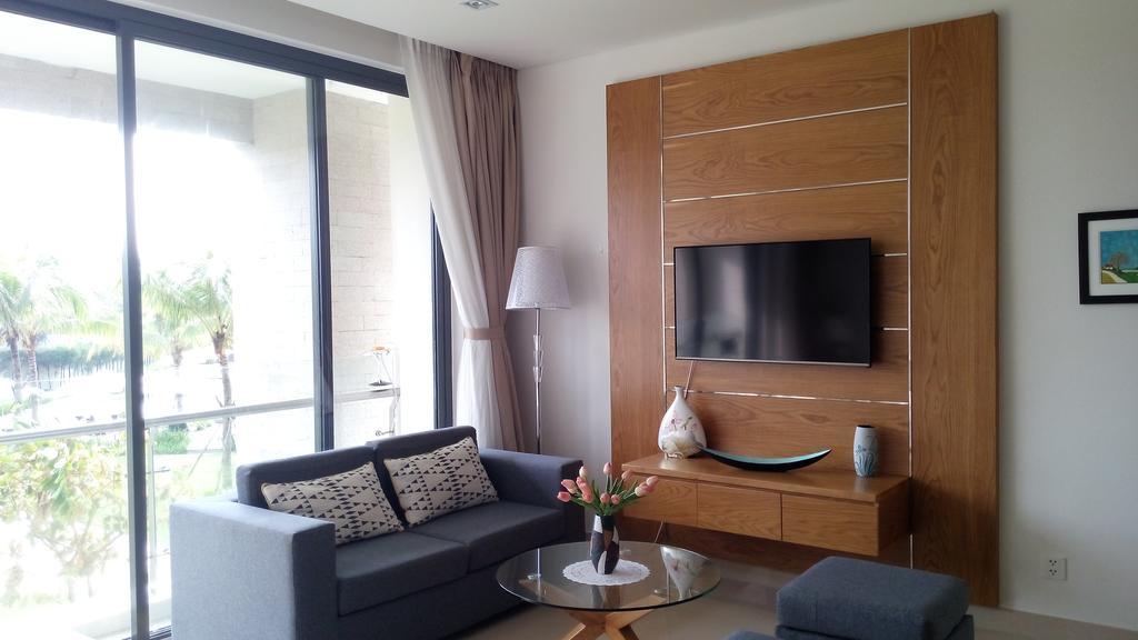 Ocean Apartment Spa & Golf Danang Buitenkant foto
