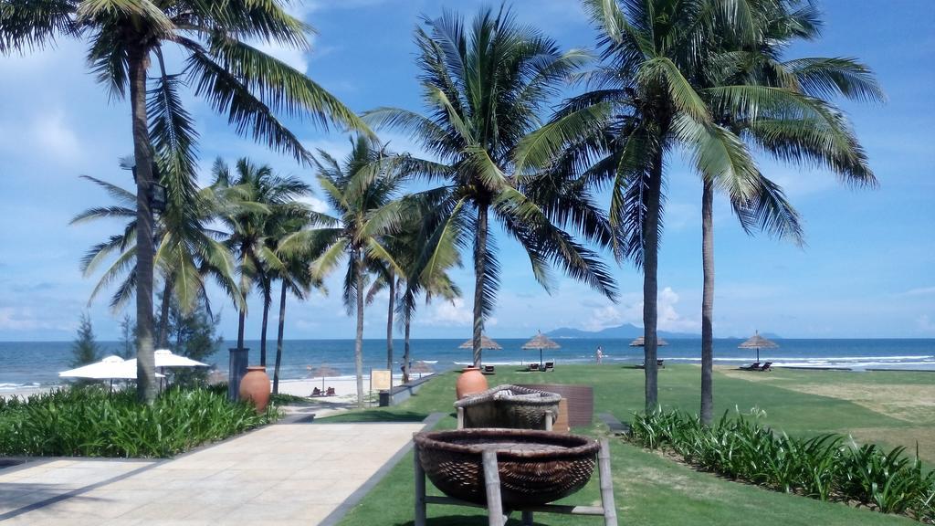 Ocean Apartment Spa & Golf Danang Buitenkant foto